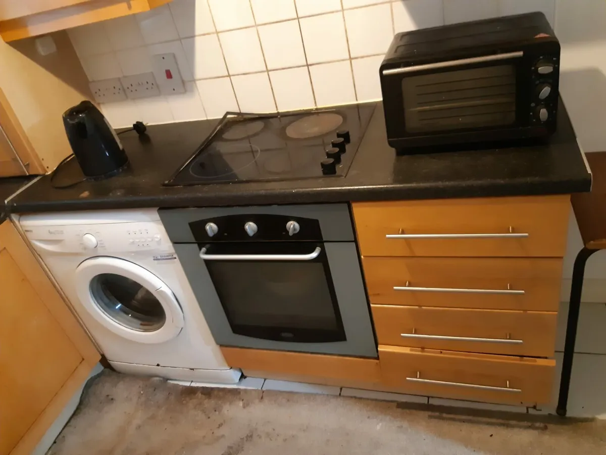 Free Hob - Image 2