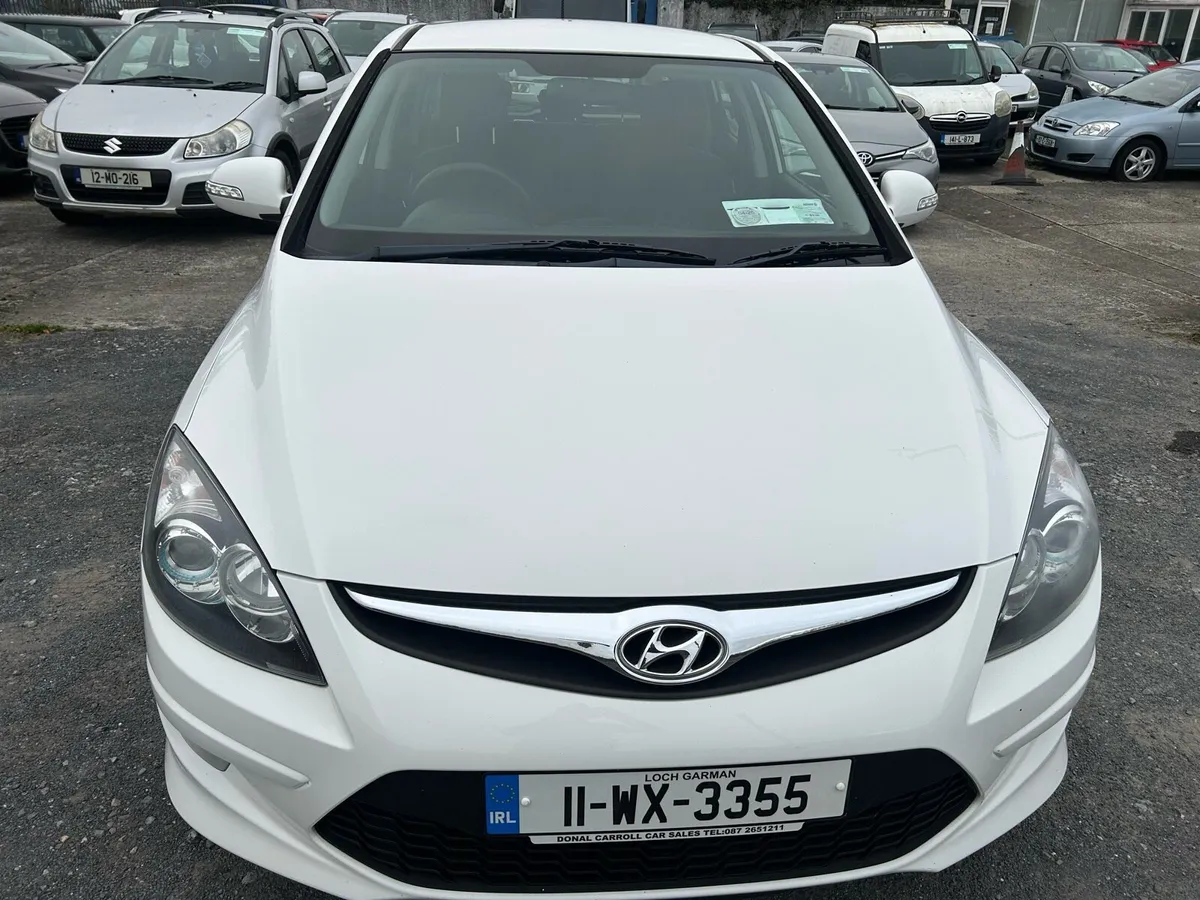 Hyundai i30 Comfort CRDI - Image 1