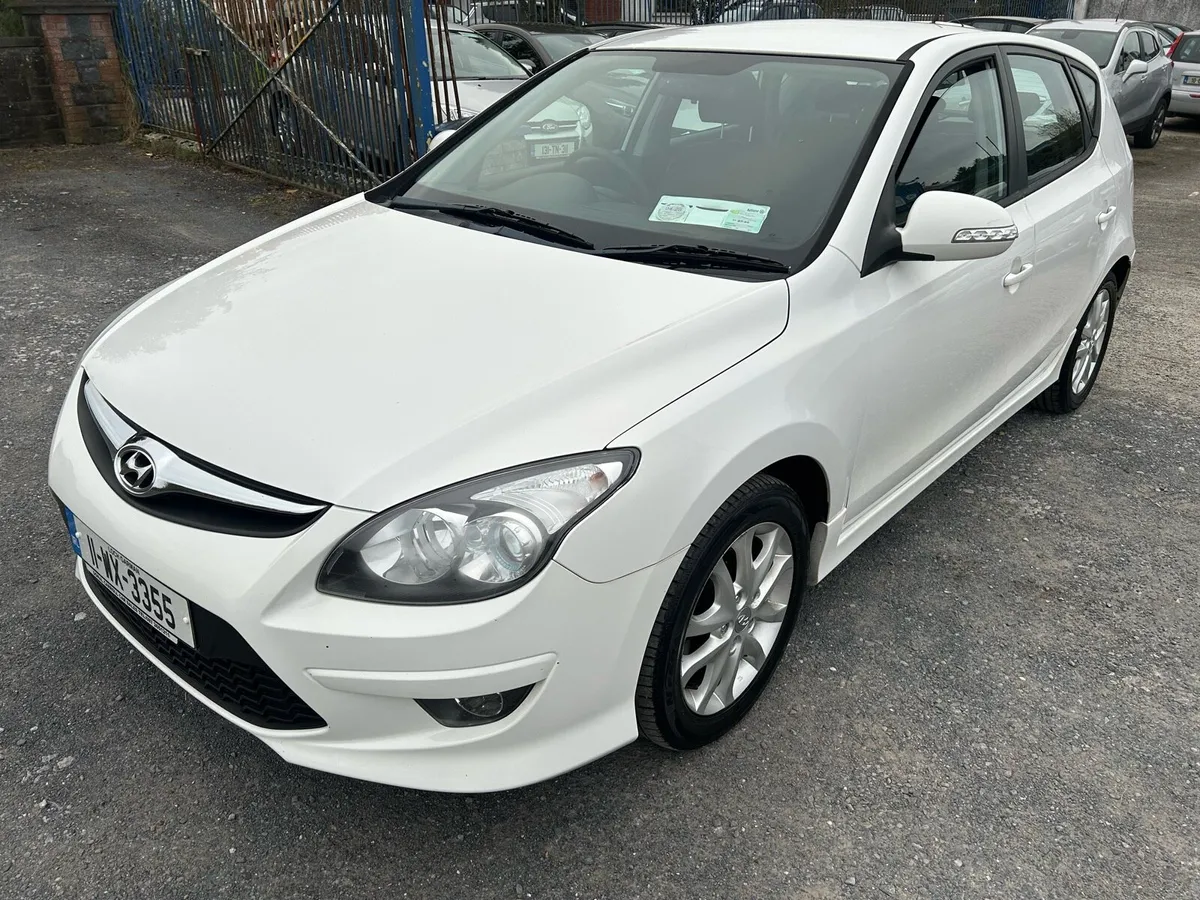 Hyundai i30 Comfort CRDI - Image 3