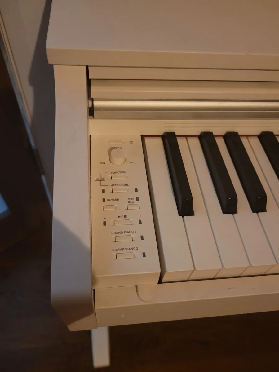 Casio Electric Piano Celviano AP-270 - Image 3
