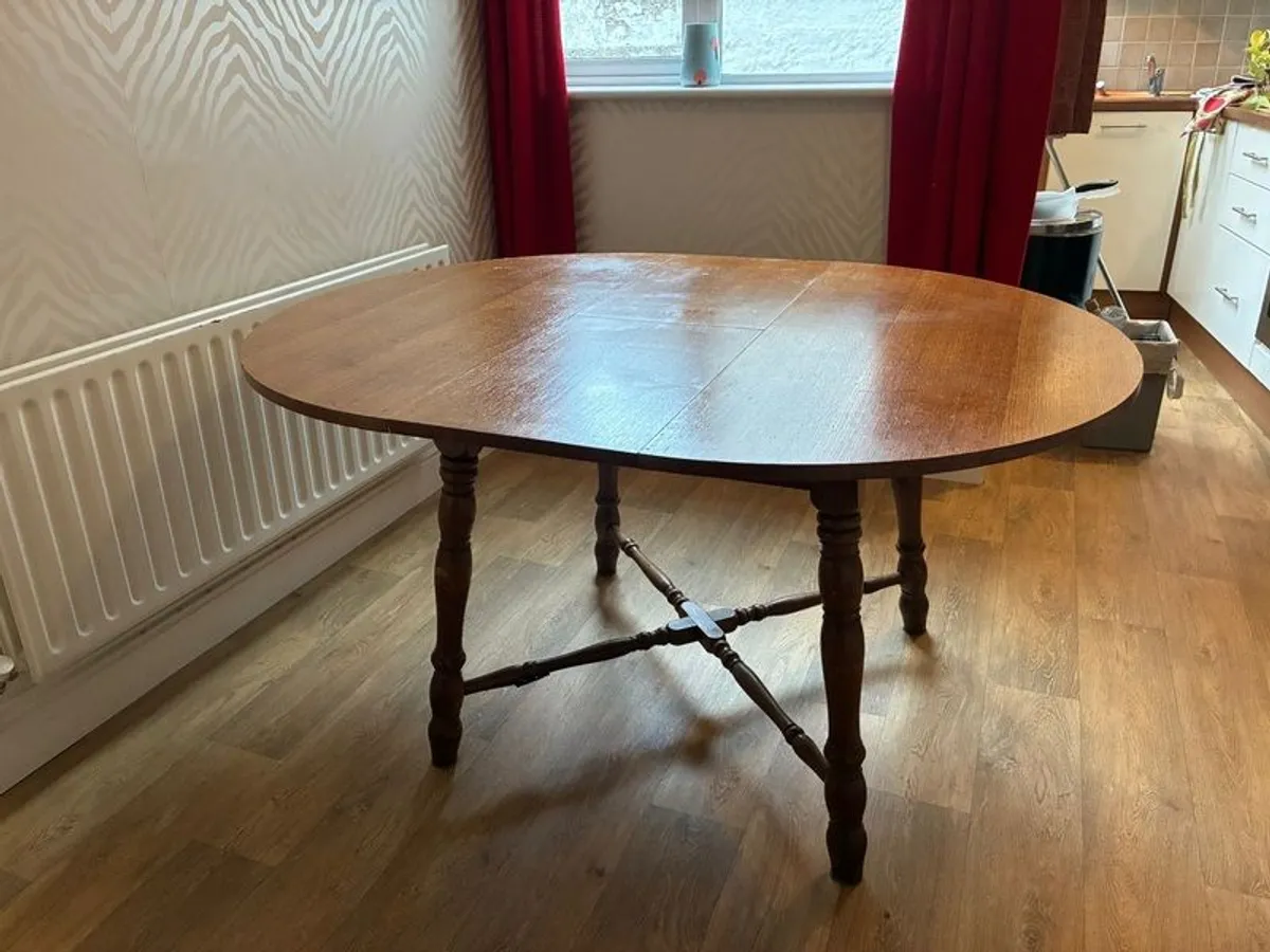 Dining Table mid century style extending - Image 2