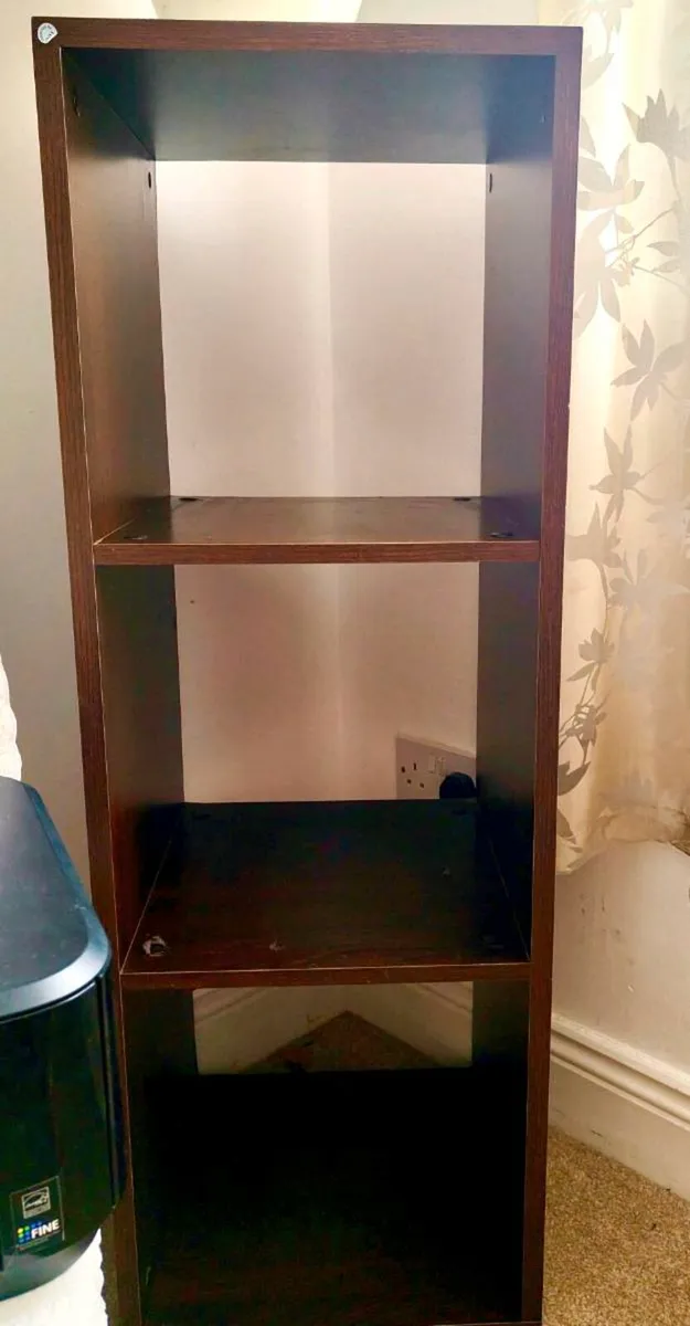 Brown bookshelf - Image 3