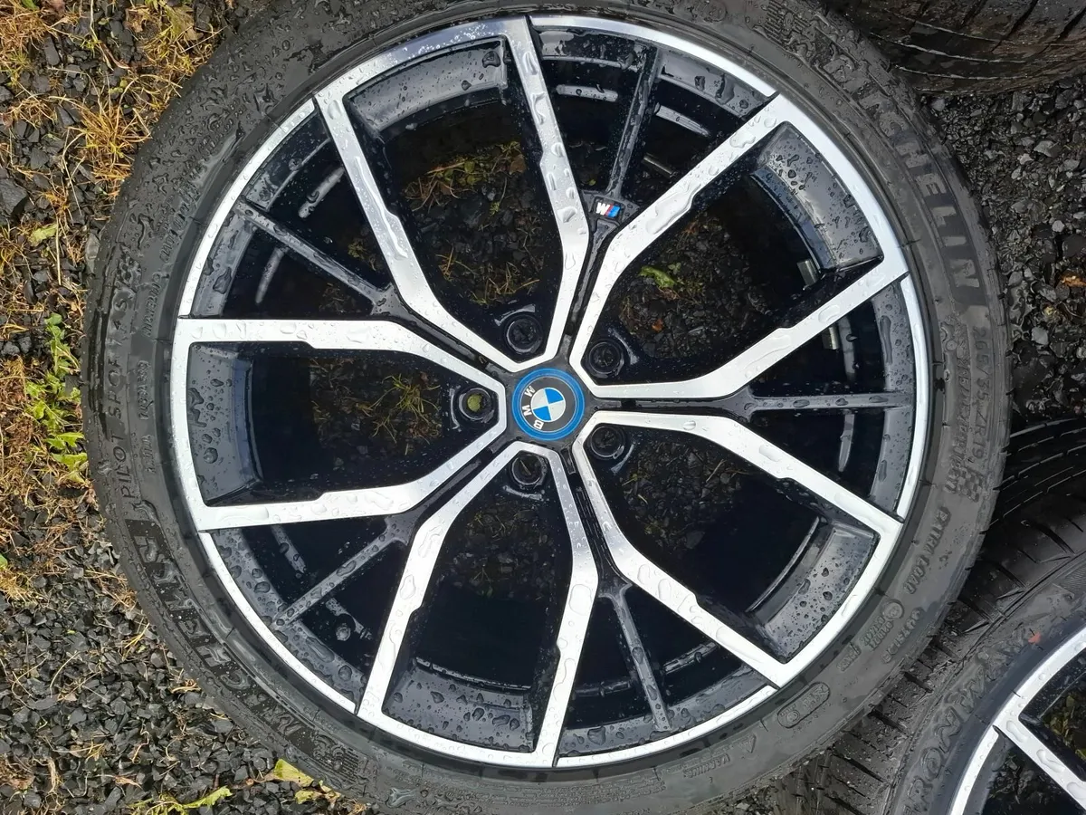 19 " Genuine Bmw 5 Series G30 G31 M Sport Alloys w - Image 3