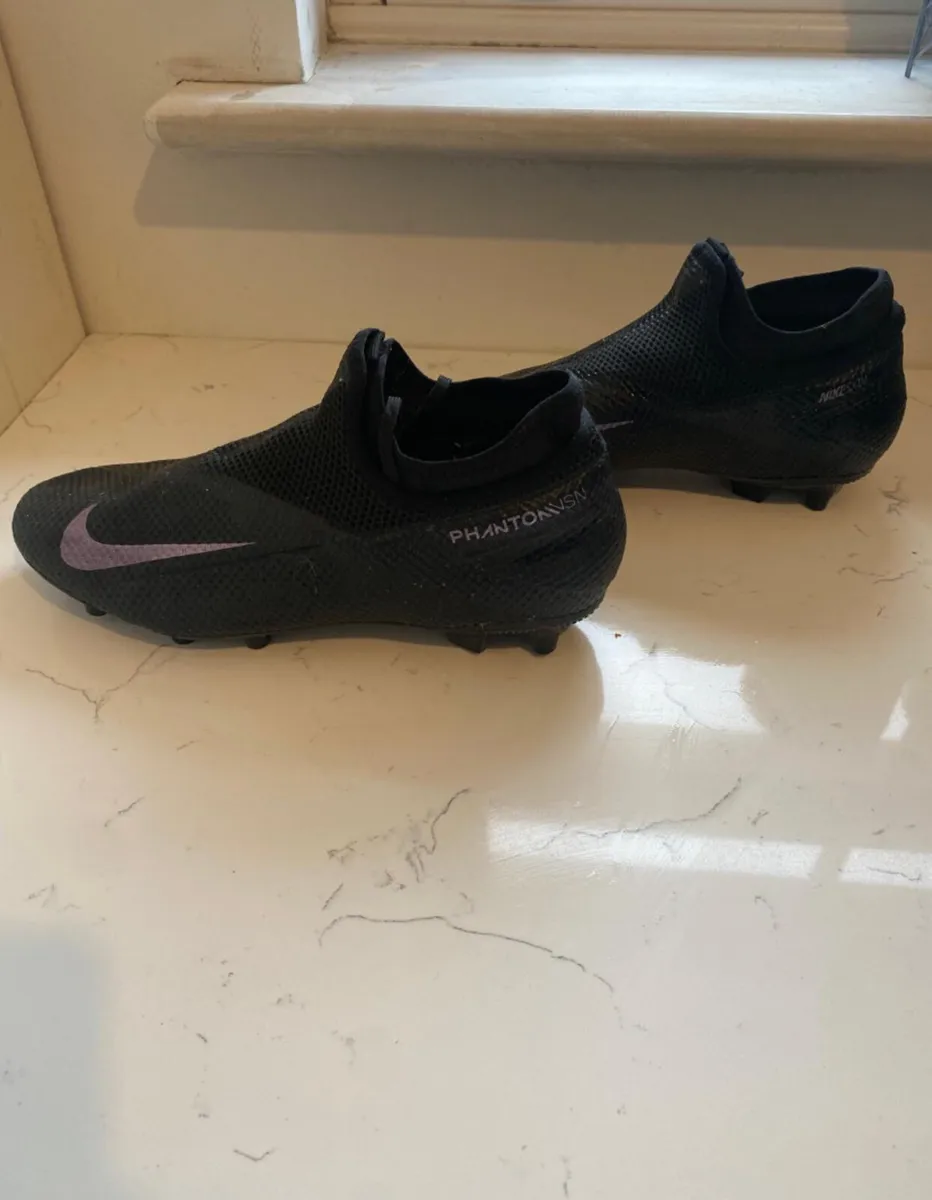 Football boots - Image 3