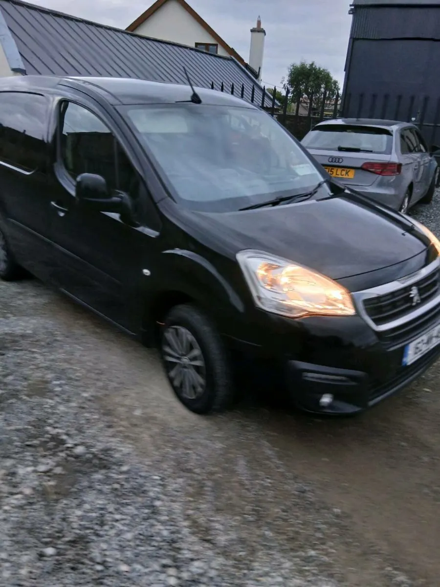 Peugeot Partner - Image 1