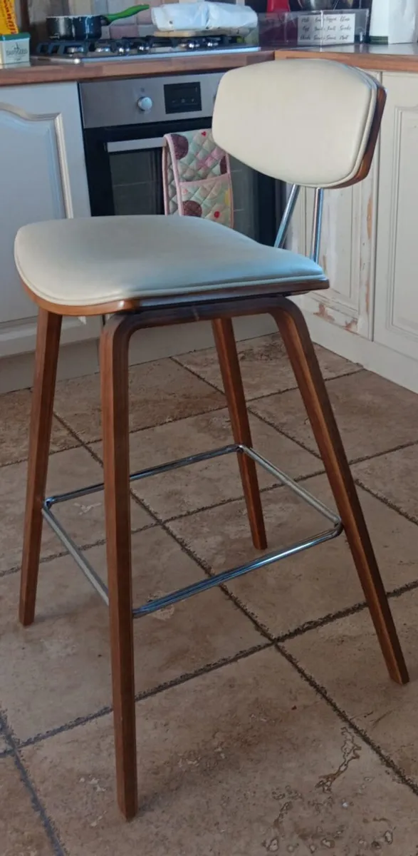 2 Kitchen Stools - Image 2