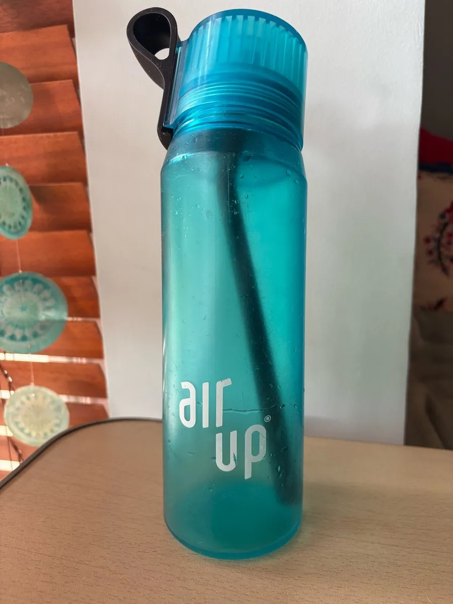 AirUp water bottle - Image 3