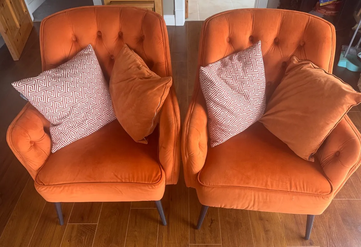 Armchairs - Image 1
