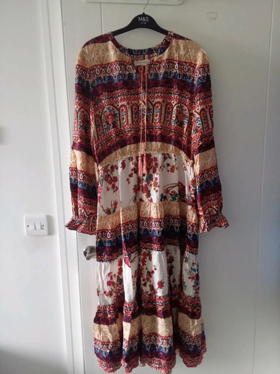 Long dress - Image 1