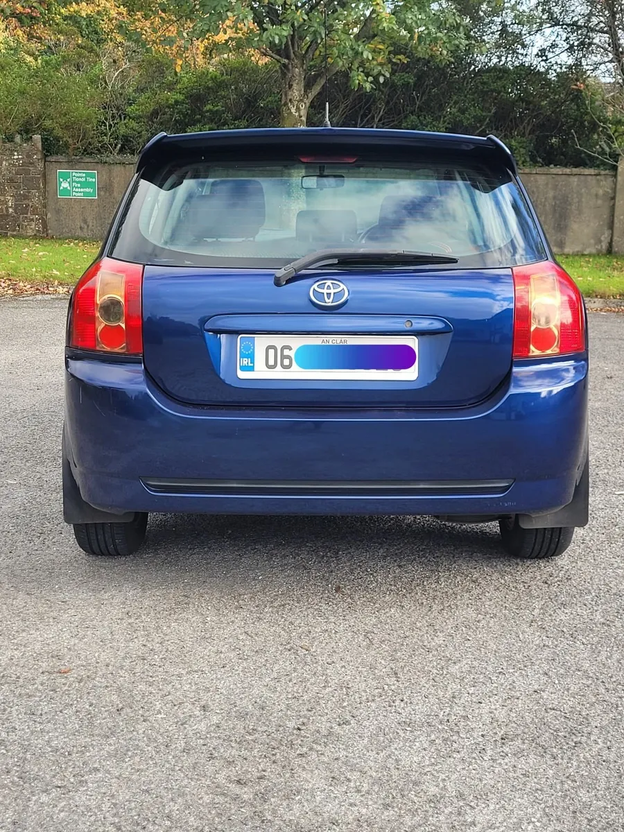 Toyota Corolla 2006 - Image 1