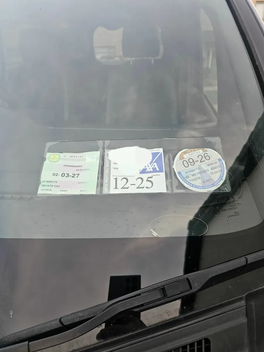 Toyota Voxy 2021 - Image 2