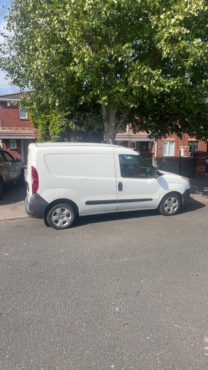 Fiat Doblo 2012 - Image 1