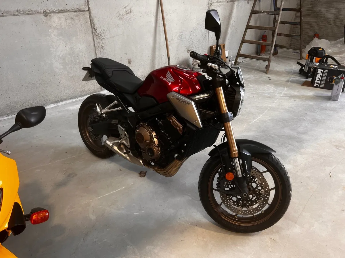 Honda CB650R - Image 2