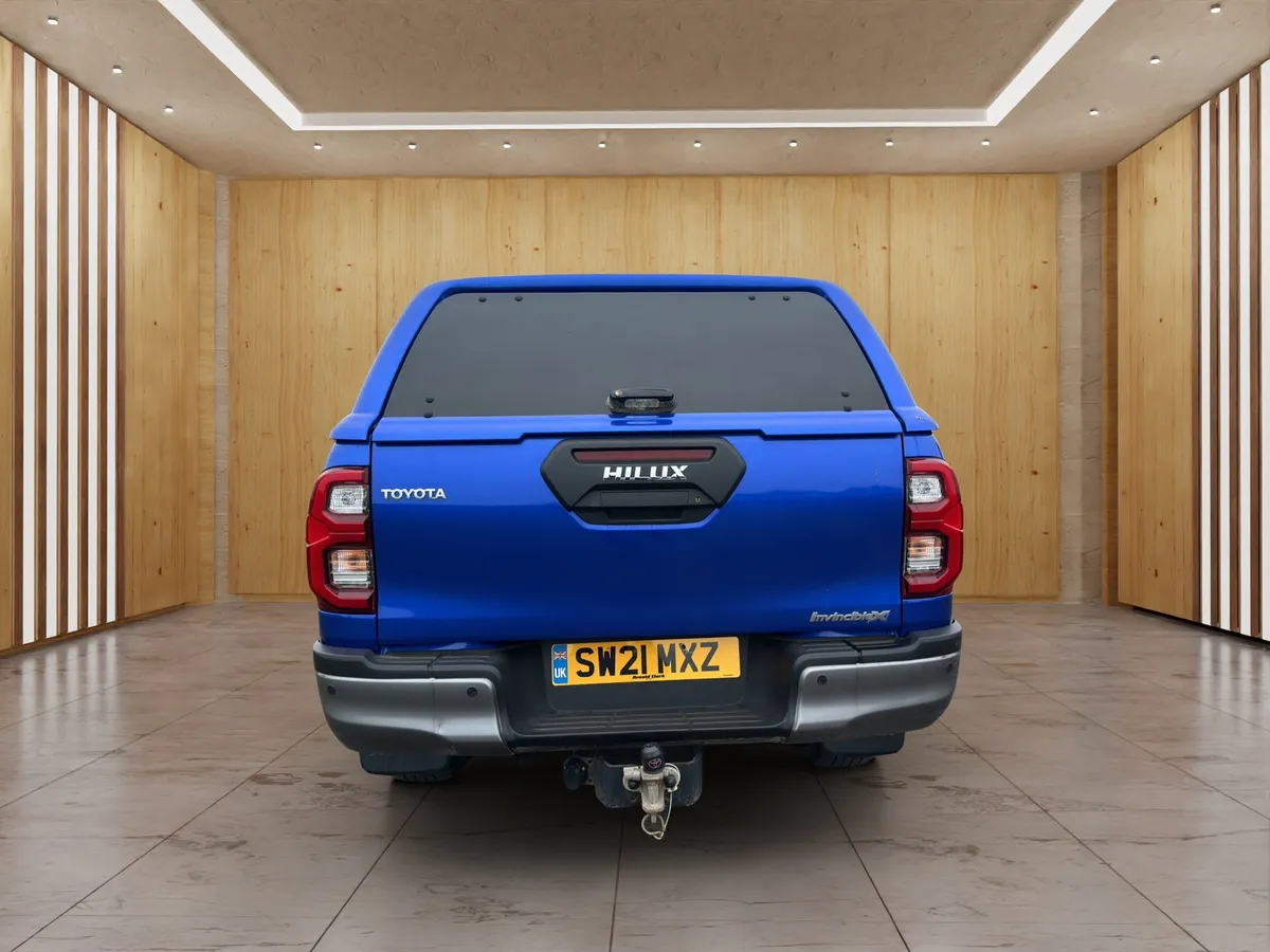 2021 Toyota Hilux Invincible X - Image 3