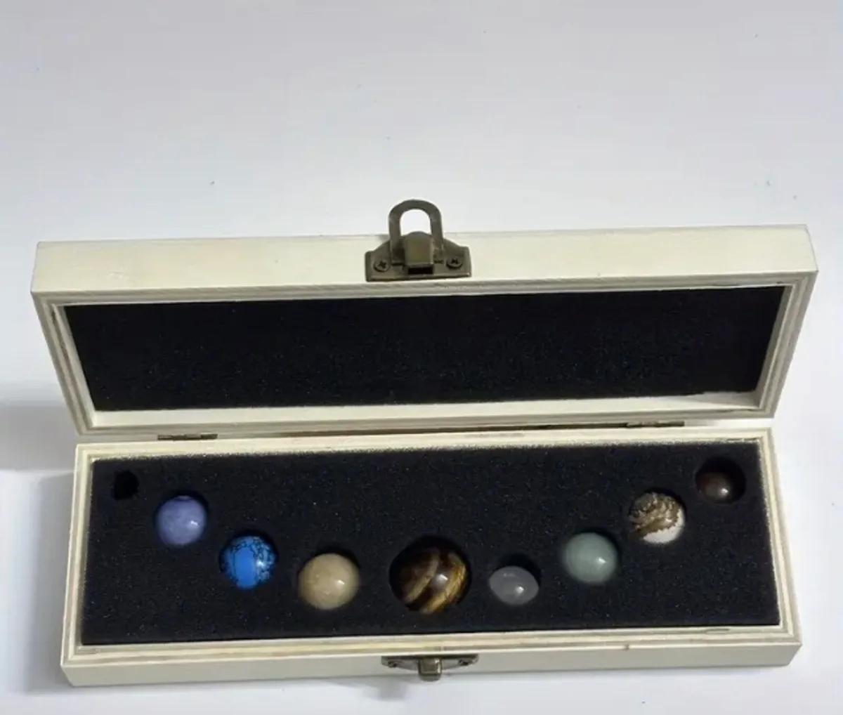 Stone crystal planet set free postage - Image 1