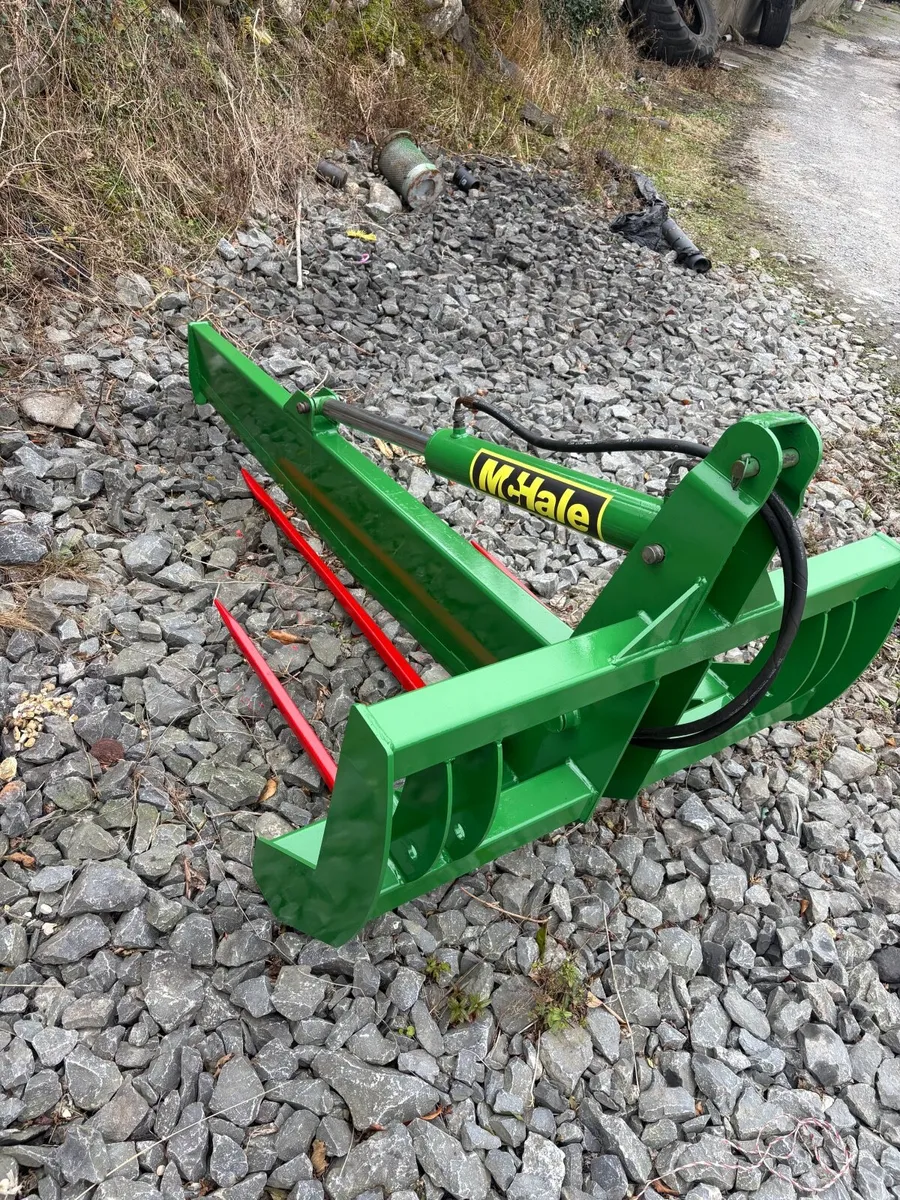 Bale splitter - Image 2