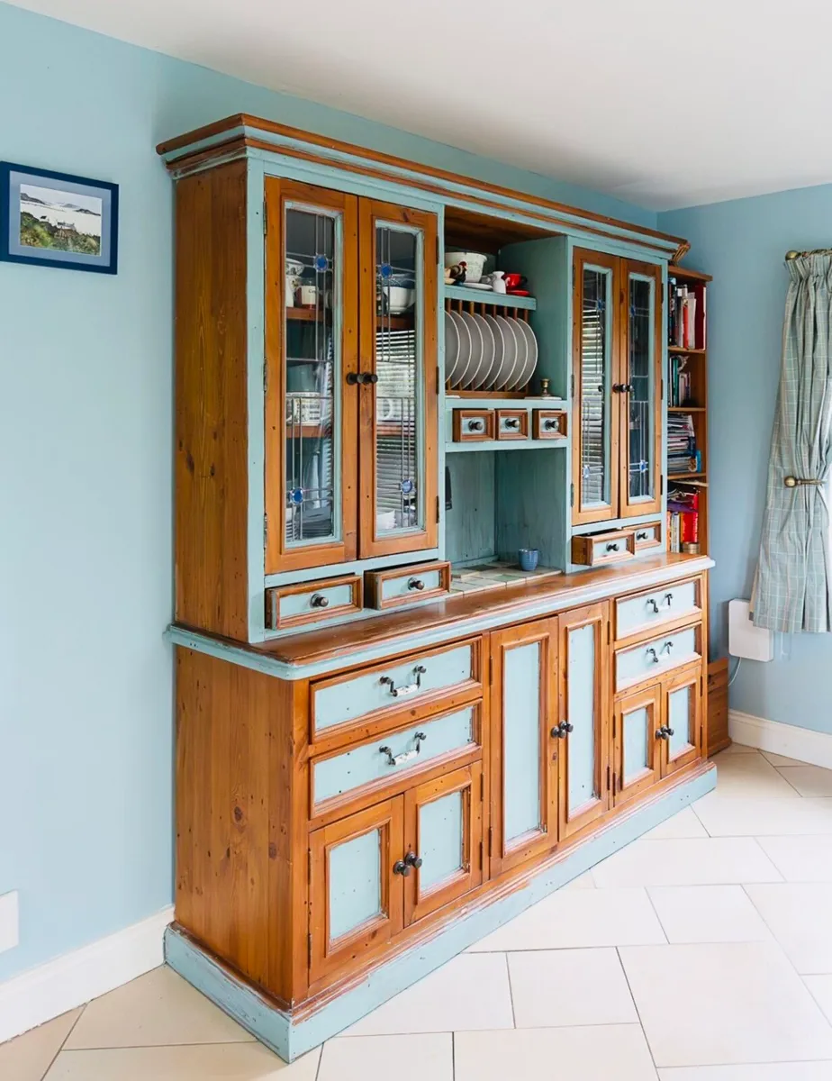 Kitchen Dresser large - Image 1