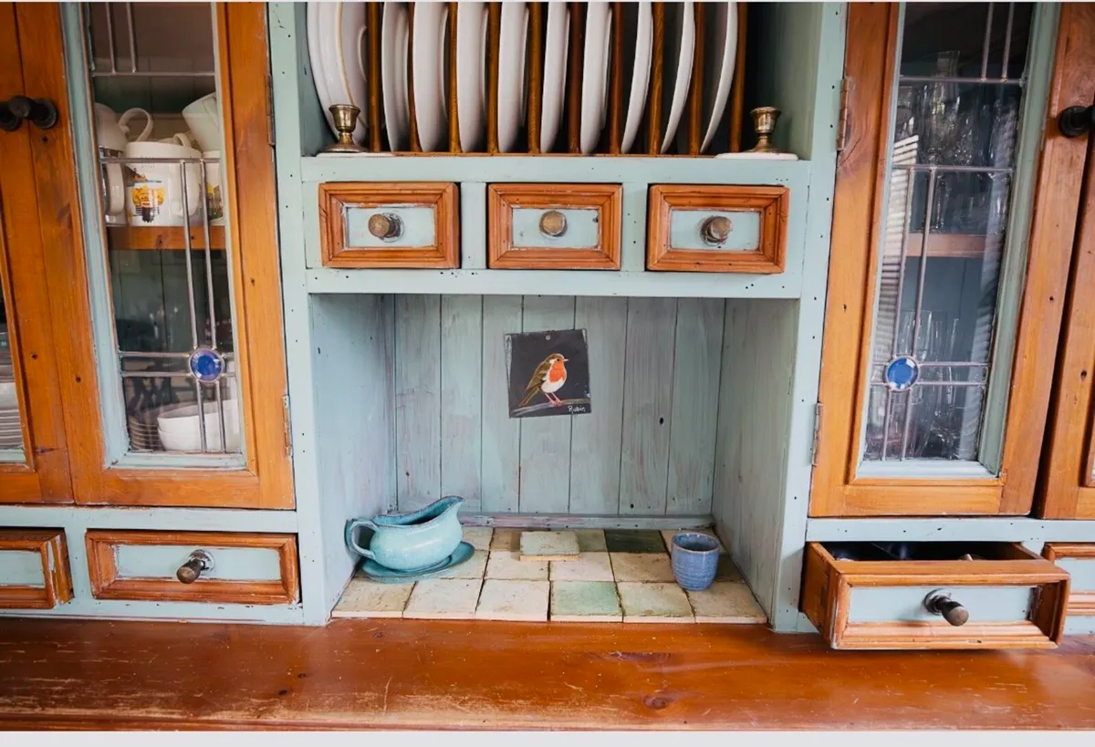 Kitchen Dresser large - Image 4
