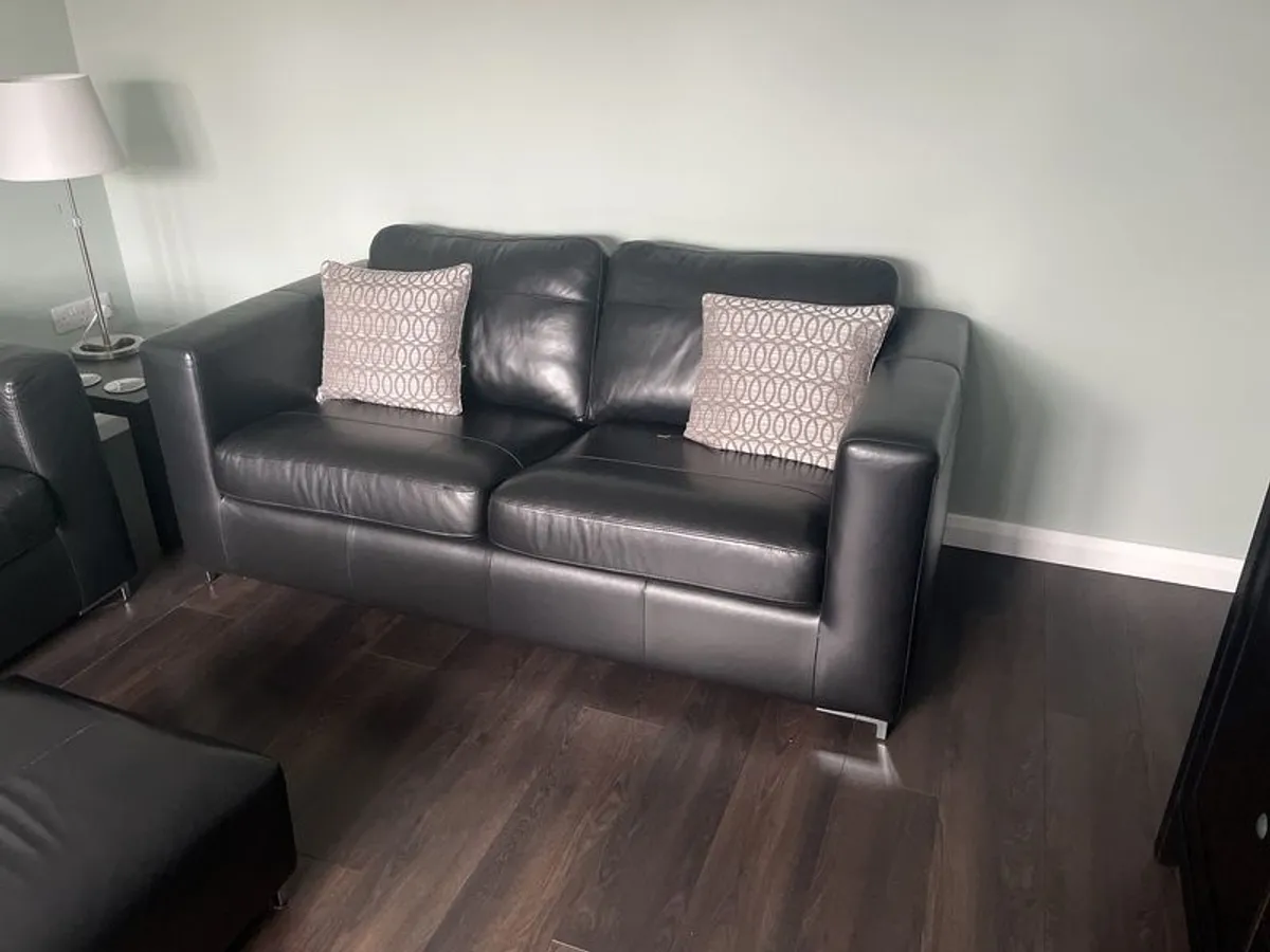 3.5 Seater, 2.5 seater sofa and Large Foot Stool - Image 2
