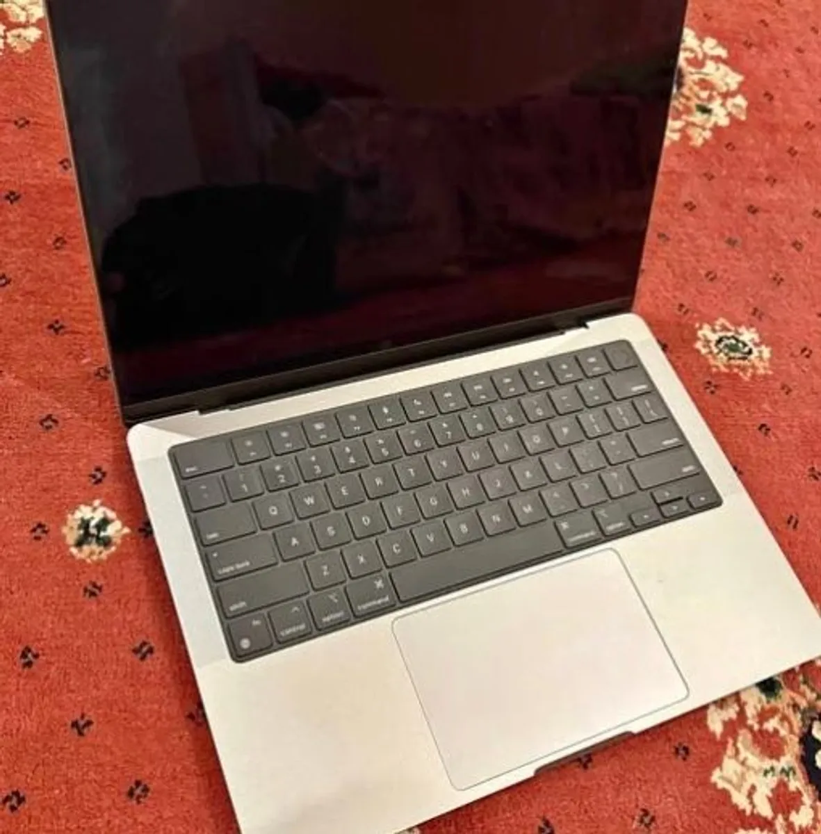 Macbook Pro M3 2023 - Image 1