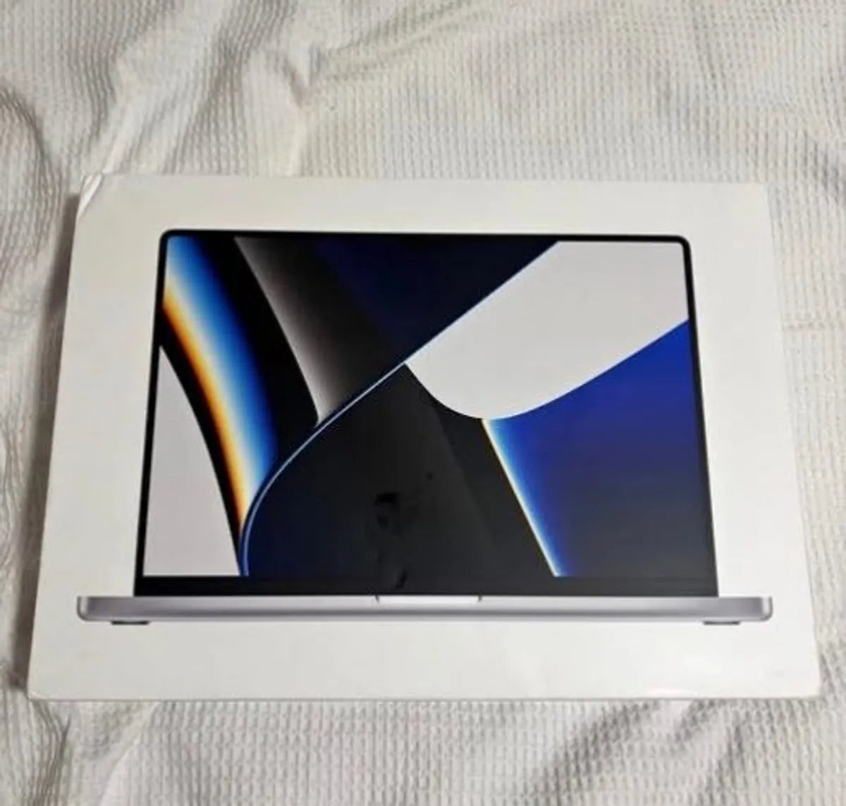 Macbook Pro M3 2023 - Image 2