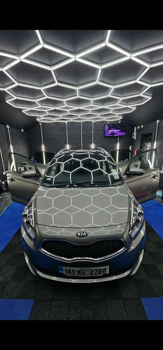 Kia Carens - Image 3