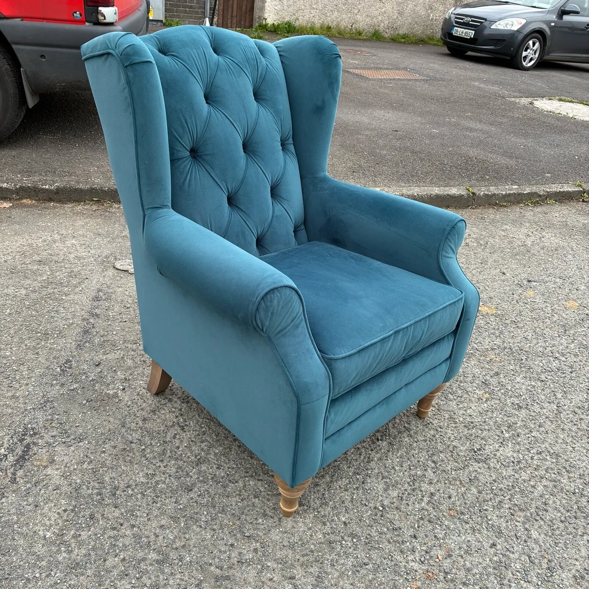 Fab? Teal velvet Armchair - Image 3