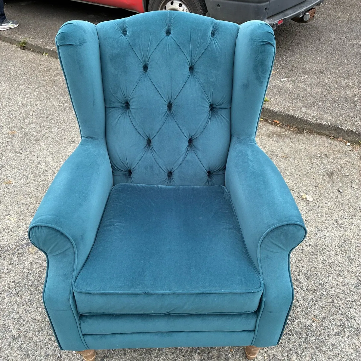 Fab? Teal velvet Armchair - Image 4
