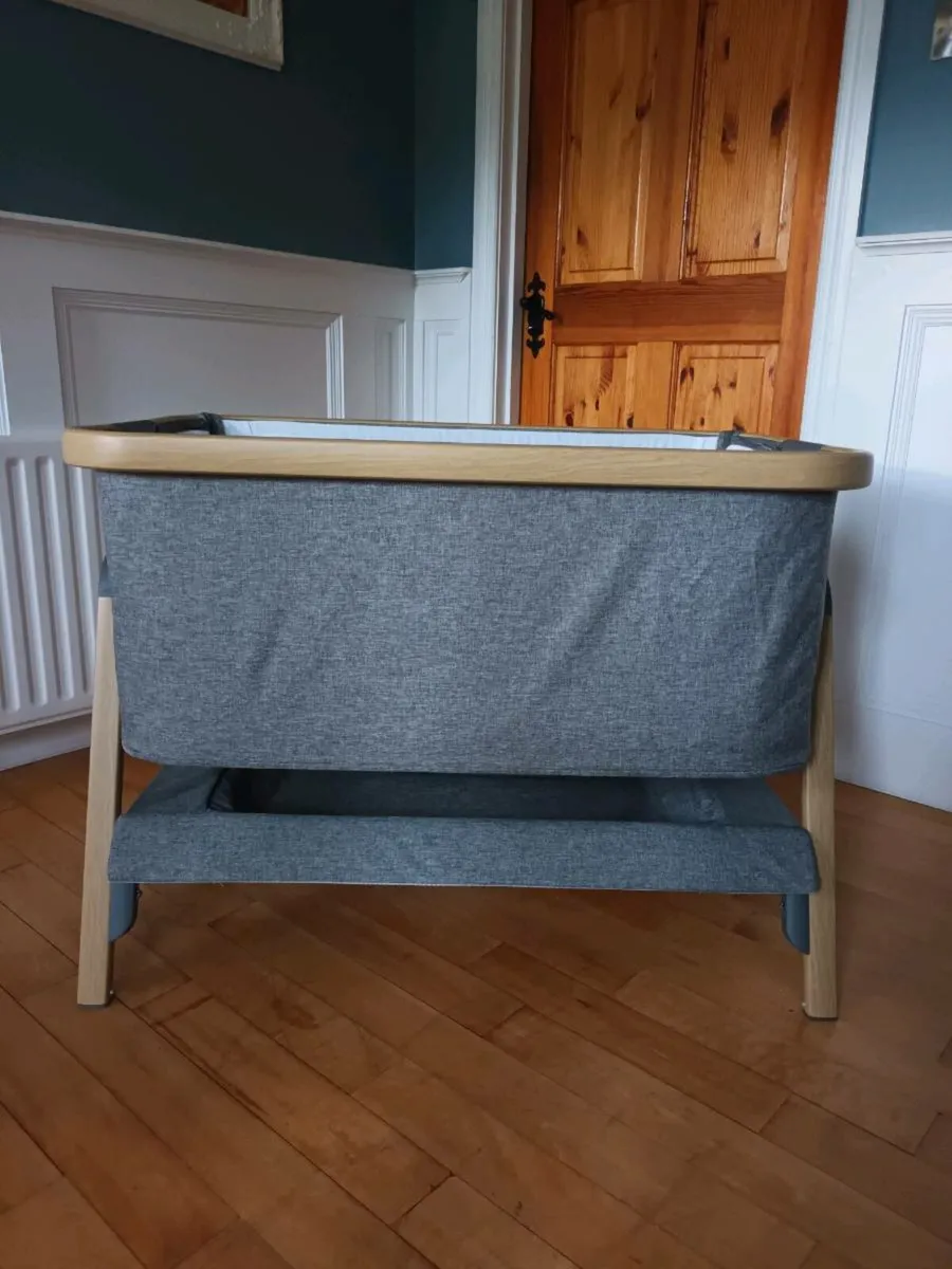 Tutti Bambini CoZee Bedside Crib for sale - Image 2