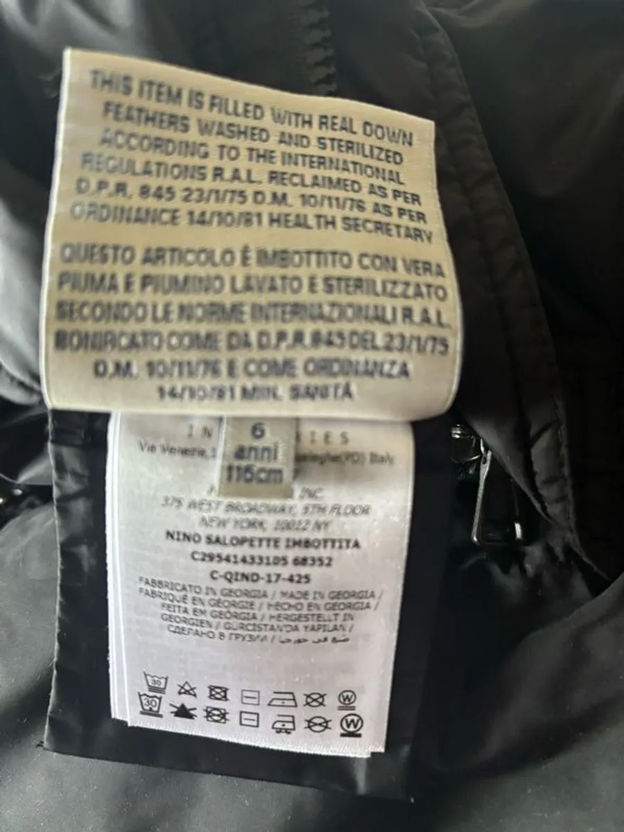 Moncler Black Ski Suit Age 6 (new) - Image 3