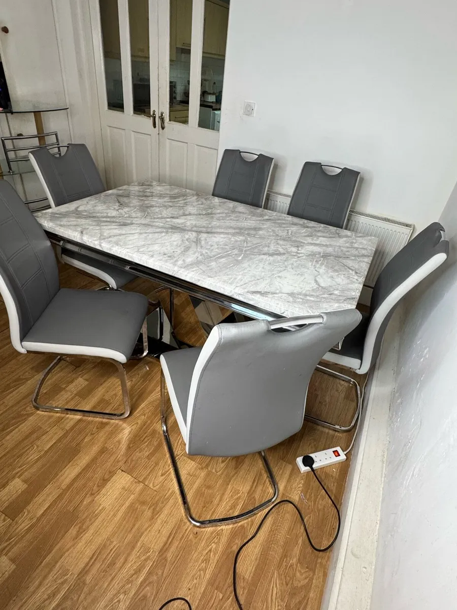 Dining table set - Image 4