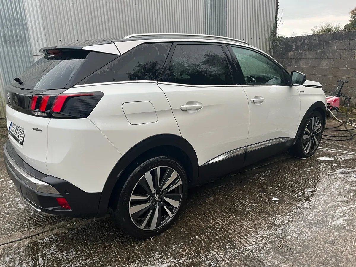 Peugeot 3008 GT line Premium HDI - Image 3