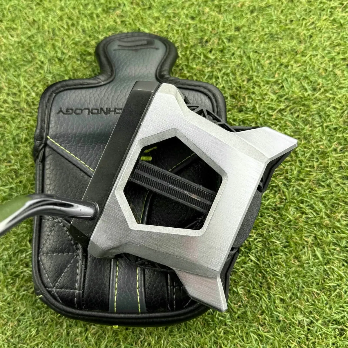 King Cobra Agera AL Putter / 41″ - Image 4