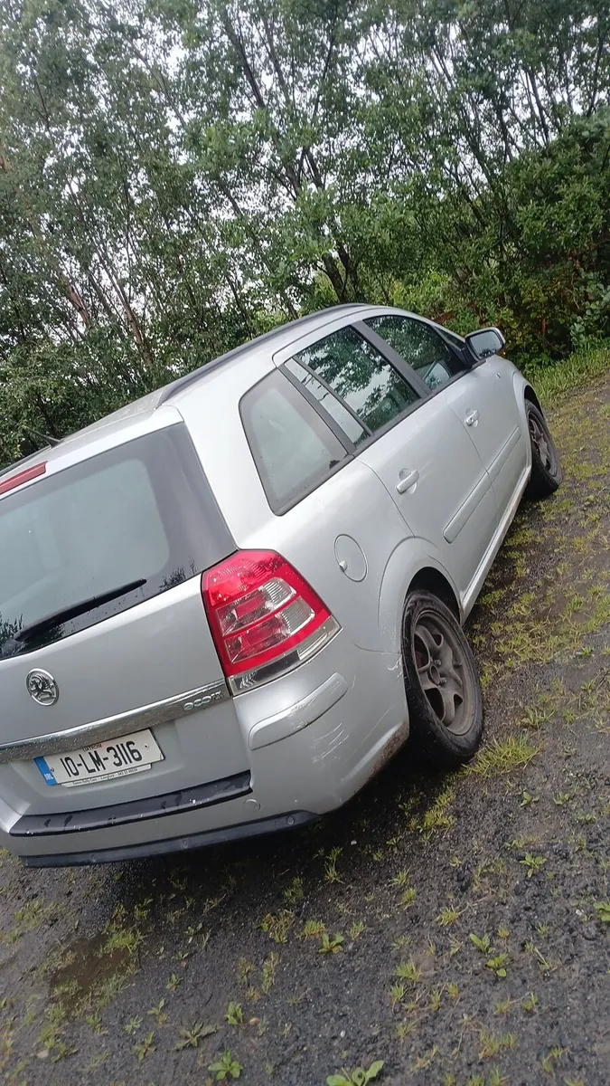 2010 1.7 zafira 7 seats 190 miles no nct no tax - Image 3