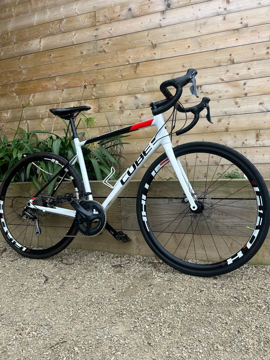Road Bike Cube - Image 2