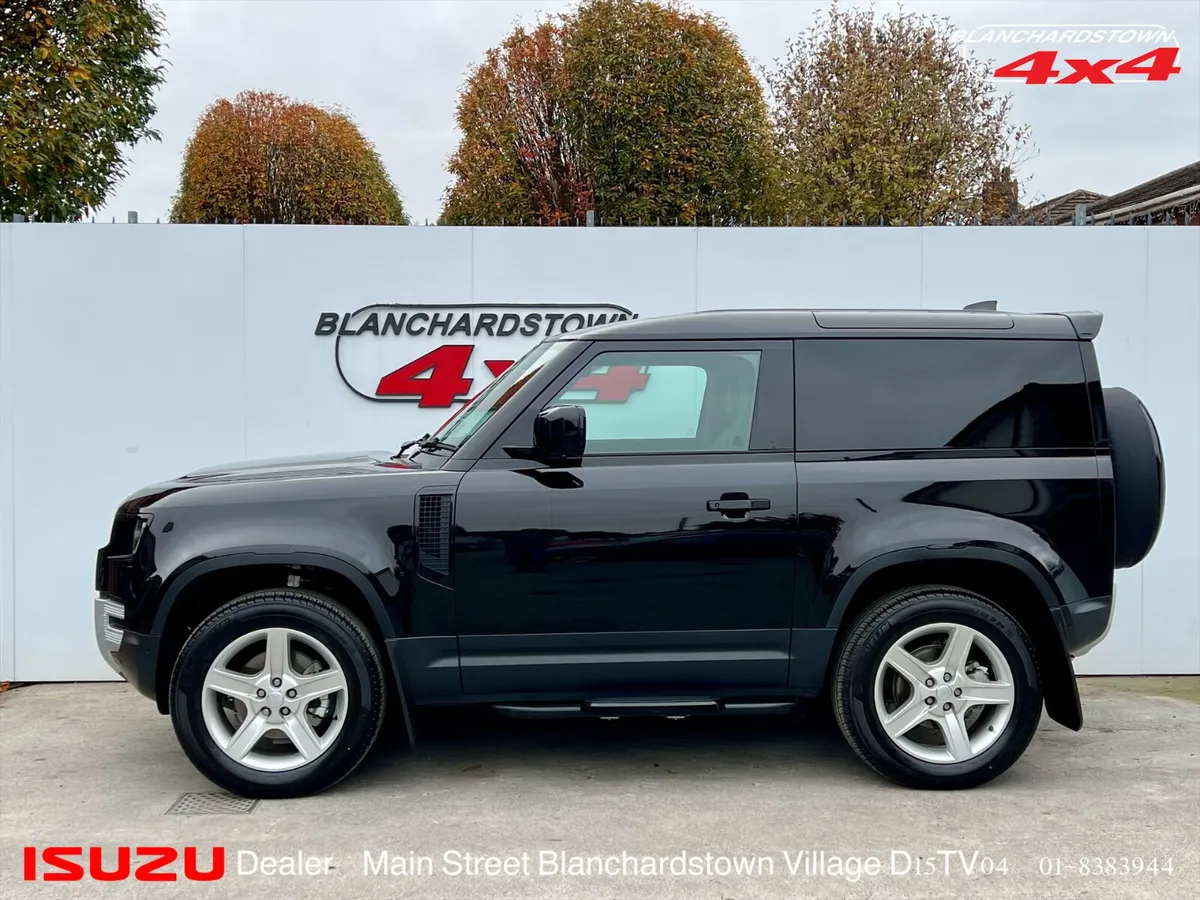 LR DEFENDER 90 N1 BUSINESS 3 SEAT COMMERCIAL VATQ - Image 3