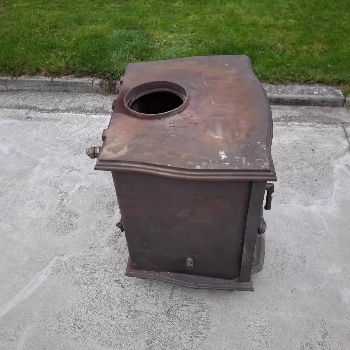 Stove30 kw Stove - Image 2