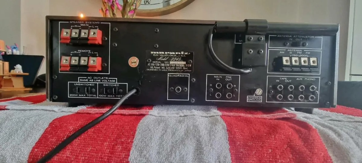 Marantz 2245 - Image 4