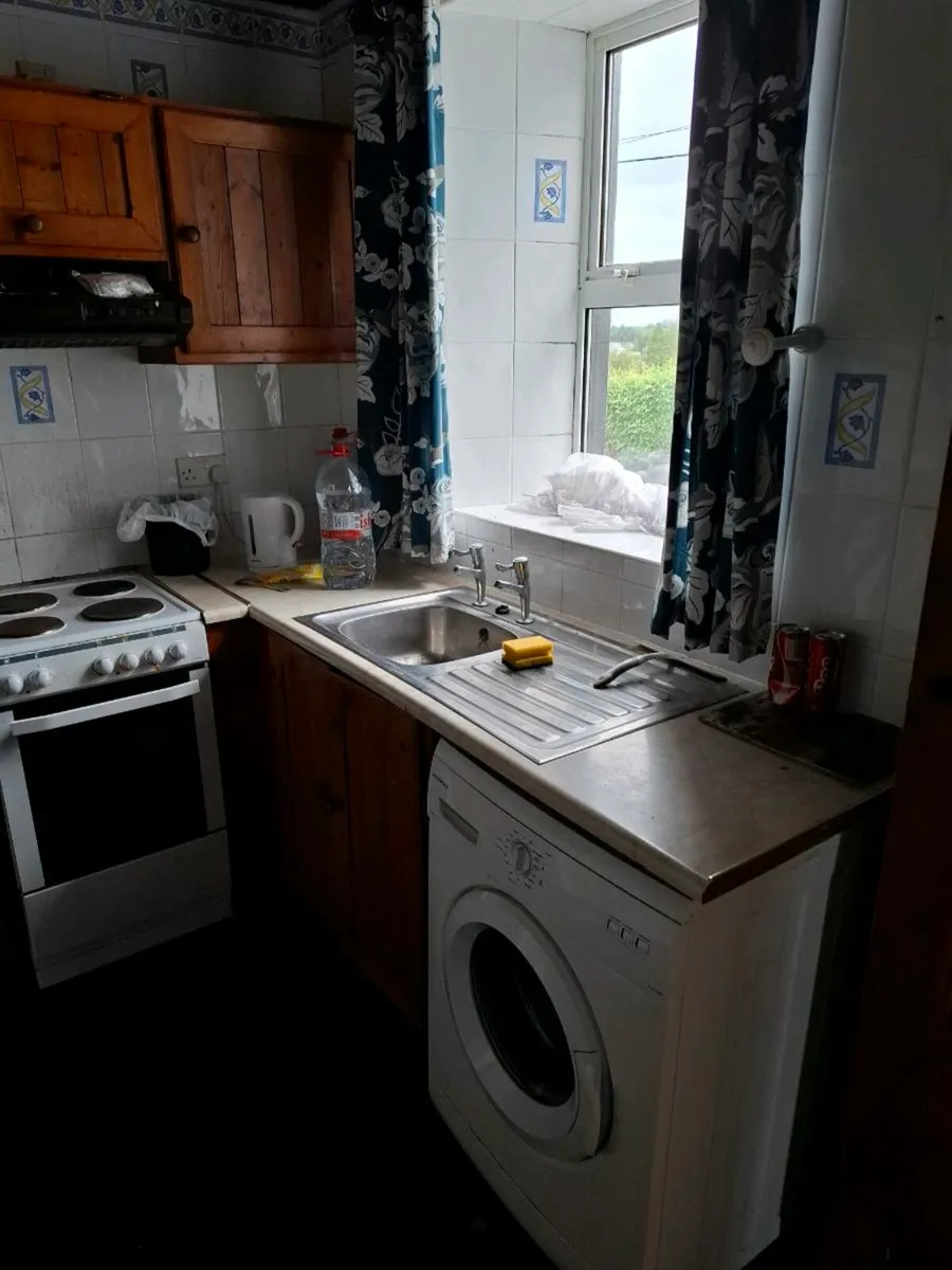 Free Kitchen - Image 2