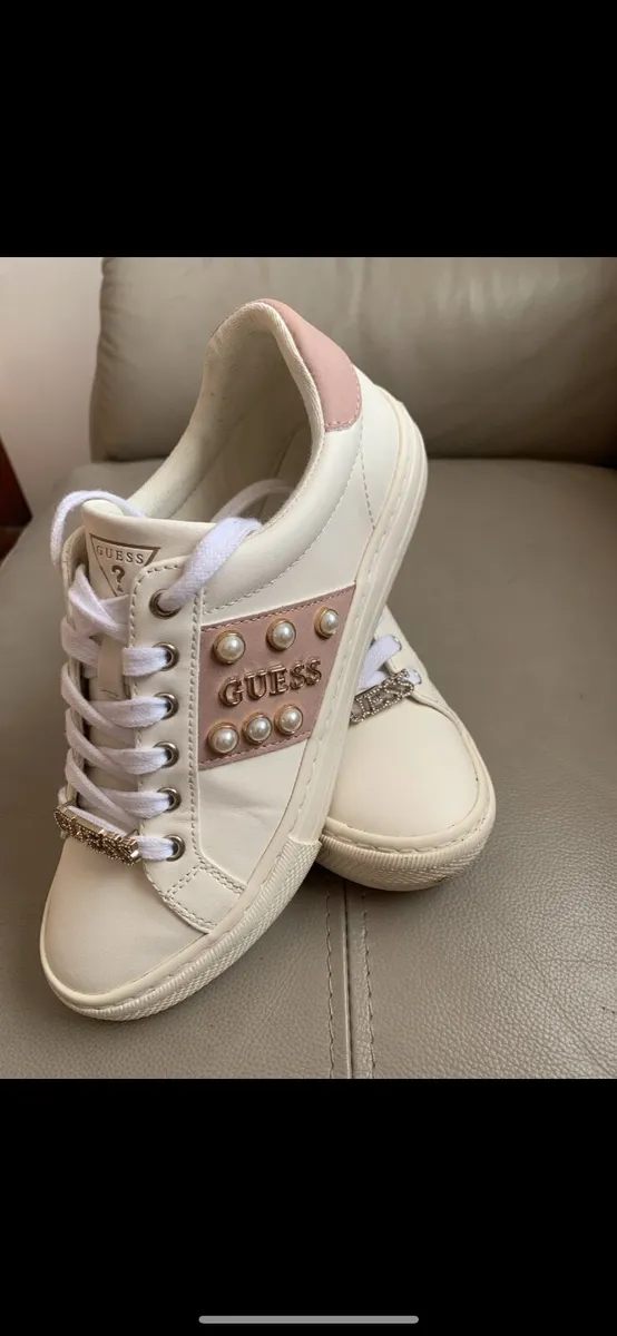 Shoes guess - Image 4