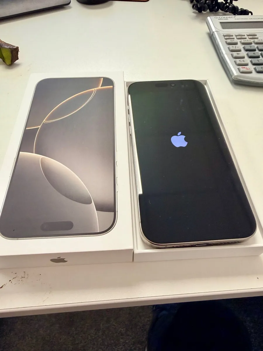 iPhone 16 pro max 256gb titanium - Image 1