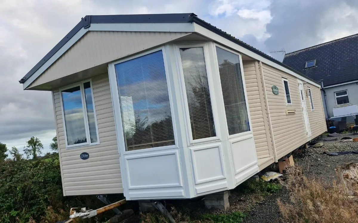 Mobile home - Image 1