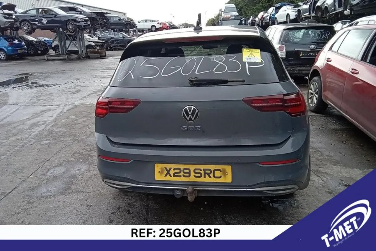 2021 VOLKSWAGEN GOLF BREAKING FOR PARTS - Image 4