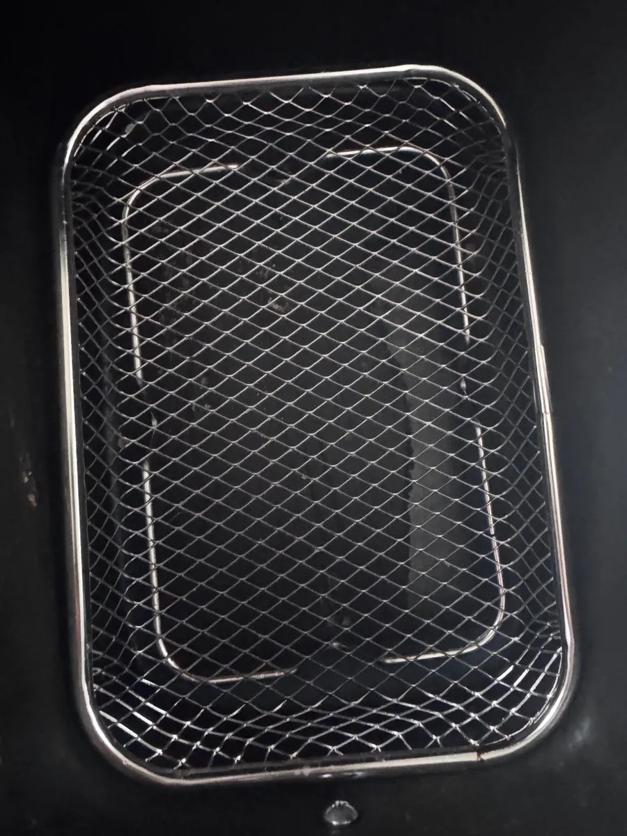 Air fryer - Image 2