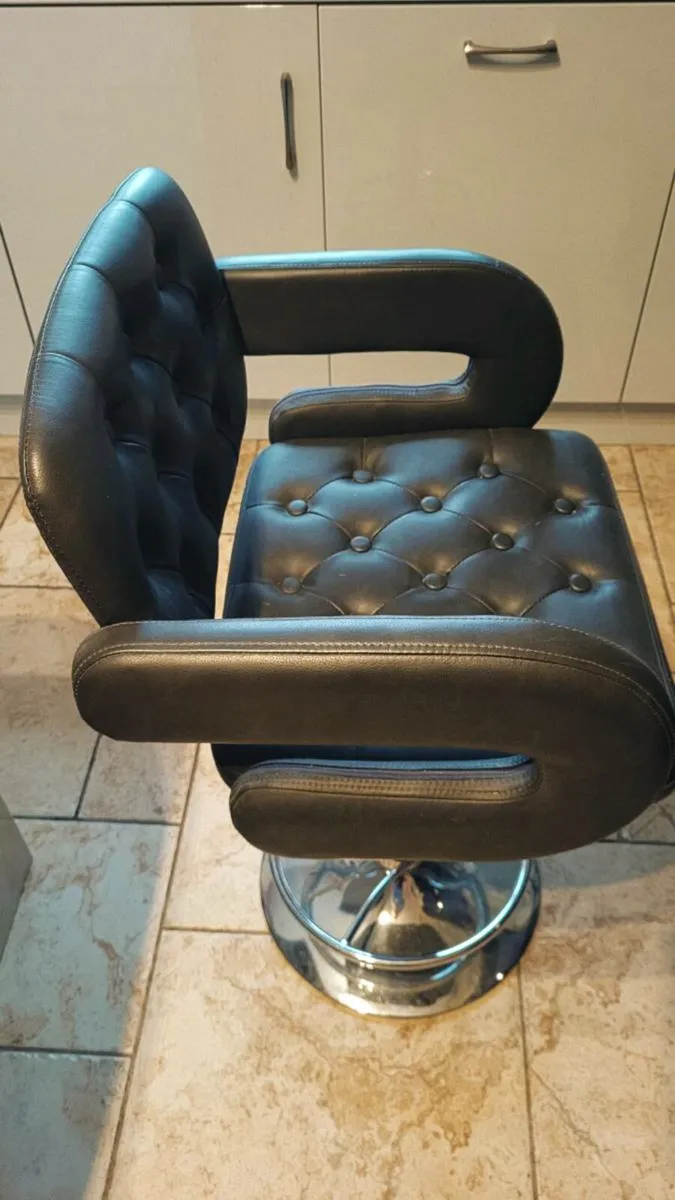 Kitchen Bar Stool - Image 4