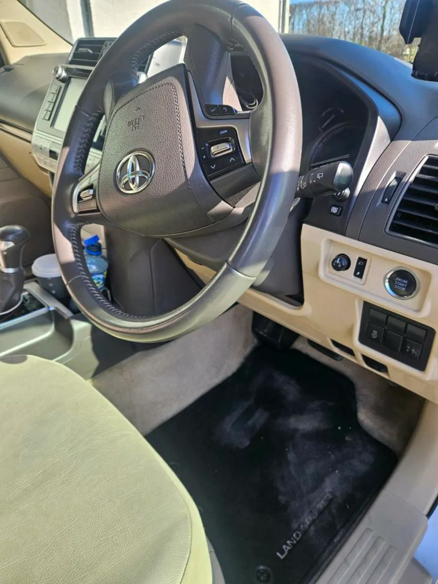 Toyota landcruser - Image 1