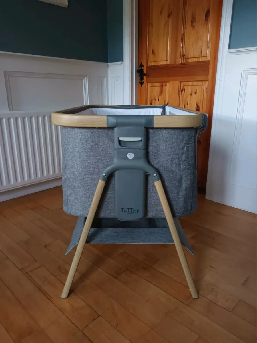 Tutti Bambini CoZee Bedside Crib for sale - Image 3