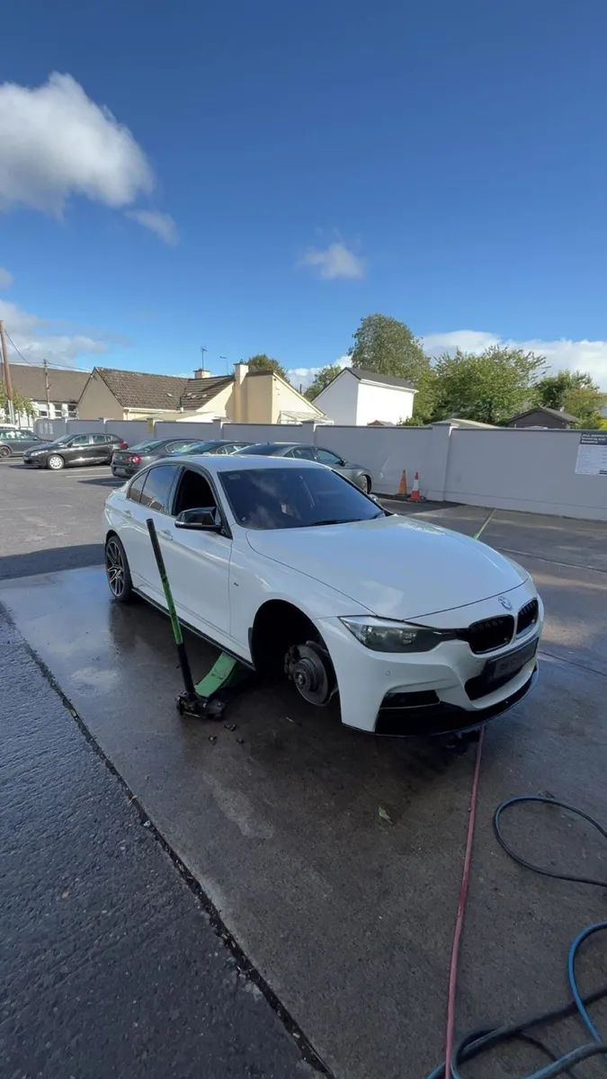 BMW 330D X-Drive - Image 3