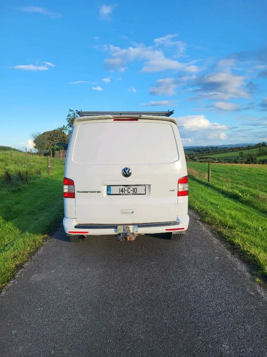 Volkswagen transporter - Image 4