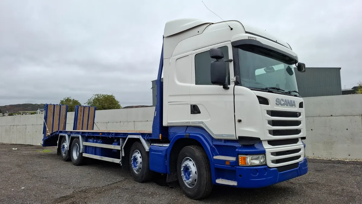 2014 Scania R450 8x2 Plant Beaver Tail - Image 1